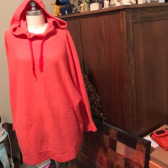 Lou & Grey Hoodie - Picture 1 of 5